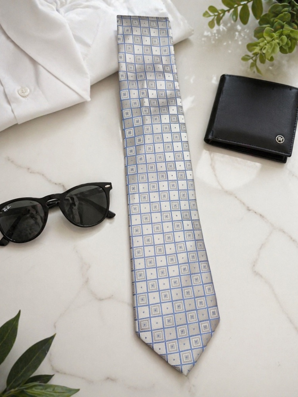 Donald J Trump Signature Collection Silk Tie Blue Geometric Power Tie